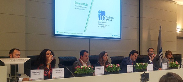 mesa-redonda-wowness-gran-consumo